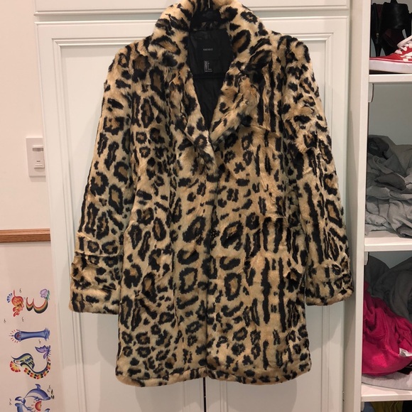 Cheetah print coat - Picture 1 of 1